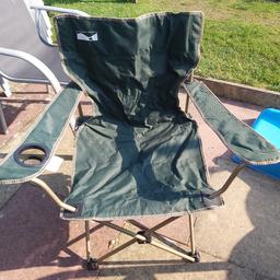 A brand new foldable chair in a cover it's brand new. But the cover is bit dusty as it was in storage.No silly offers please take a look at my other items for sale thanks