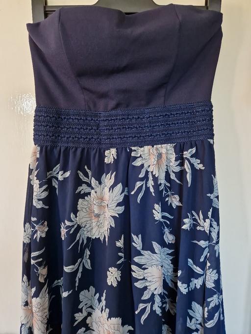 Buy & Sell Leicestershire Oadby and Wigston - Photos for (S) Ladies strapless dress