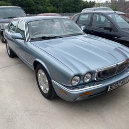 2002 jaguar xj8 4.0v8 lwb sovereign
12 months mot
Silky smooth 4.0v8 pretty hard come by
Everything works
Lwb model
Electric everything
Drive away

Badbits
Has some wear being a 2002 but overall in good condition for 20 year old car

Milage showing 55k but clocks was changed so its actually on 110k

Other than that can't fault it looking for £2295Ono
Collection wa12