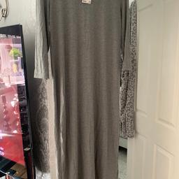 Grey stretch dress new with tags size L no pets clean home