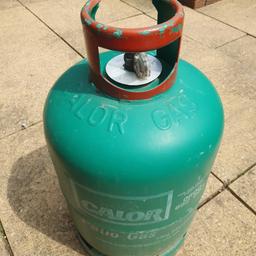 Patio propane gas 13kg bottle.
Virtually empty gas bottle no longer needed.
Ideal to use instead of paying for a deposit.