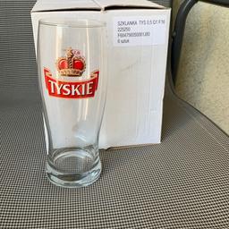 Tyskie Biergläser 6 Stück in einen Karton drinnen.
Pro Karton 5€
2 Kartons verfügbar (12 Biergläser)
Nur Abholung bei mir zuhause.