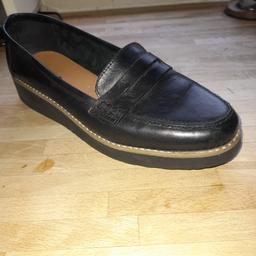 Next
 black soft leather loafers with white stitch detail
very on trend
they are size 6 but in my opinion suit 6.5 ,thats why I'm selling as slightly too big,
still got plenty life
very comfortable