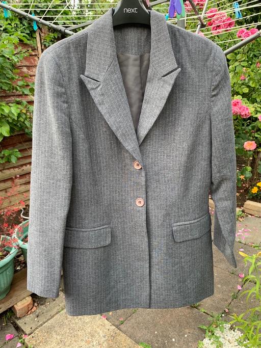 Buy & Sell West London Hounslow - Photos for Vintage woman’s blazer / jacket