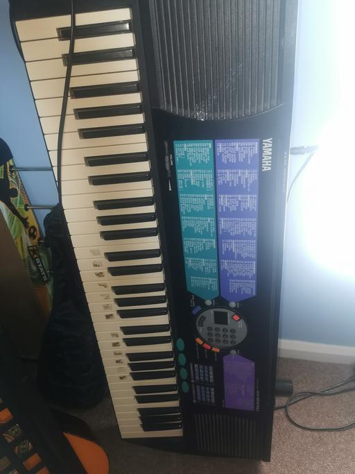 Buy & Sell Peterborough Peterborough City Centre - Peterborough - Photos for Yamaha Keyboard & Stand