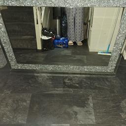 big heavy mirror really lovely paid 150 for it ...... I will accept offer pick up only n7 please now time waster please 