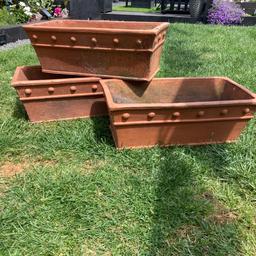 3 x terracotta planter, used but with no cracks. 47cm wide x 25cm depth x 17cm high.
Collection only from WS8