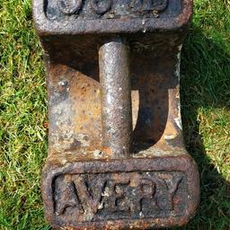 Vintage Cast Iron Avery 56lb Weight.

Ideal for Door Garage door stop or weighing things down.

Fairly rusty but in good condition. Just needs a lick of Hammerite or a blast.

Cash and Collection only from Rochdale OL16 Area