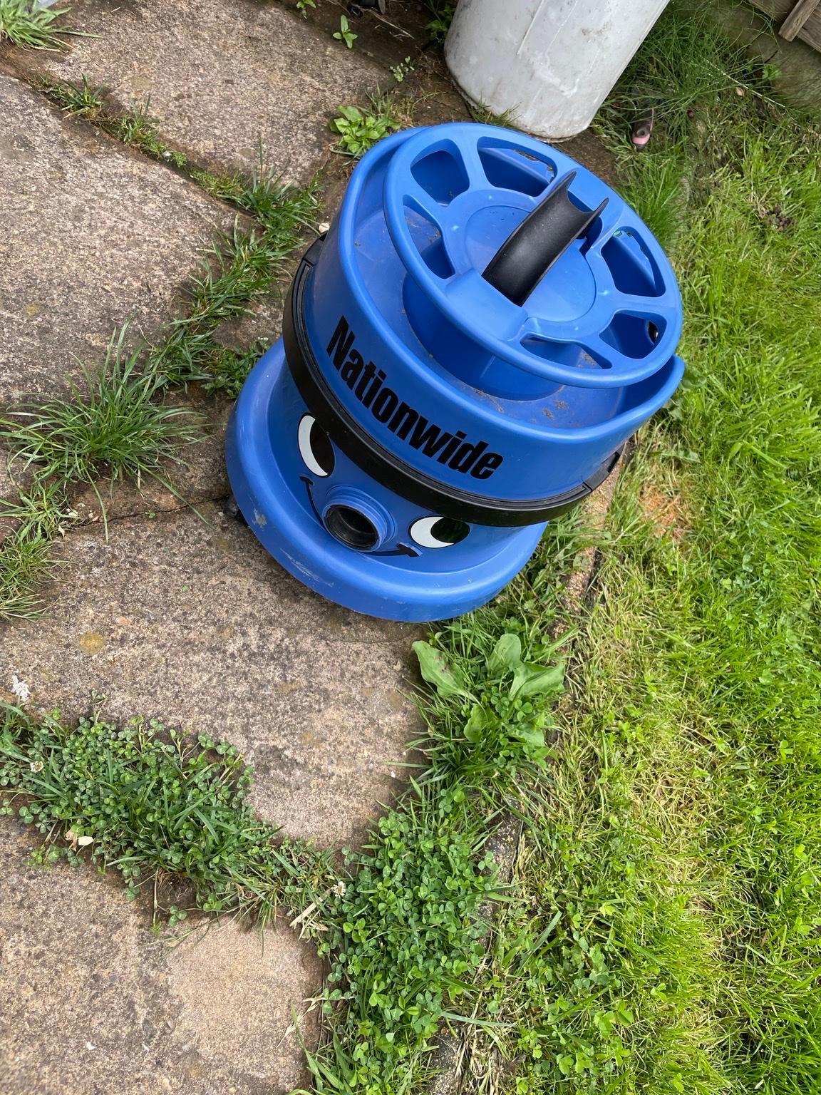 Numatic Henry nationwide hoover vacuum cleane in M9 Manchester für 30