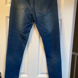 Excellent condition. Super soft skinny jeans only worn a few times. Smoke free home