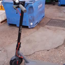 scooter with charger got a puncher on the back wheel otherwise all working good collection in Vauxhall .sold