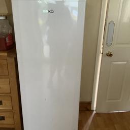 Here we have a beko upright freezer depth 53 1/2cms. Length 54 cms Height 146cms
Model T2DA504FW it’s in excellent condition works perfectly it’s easy to carry with two people five compartments three trays inside there was no tray for the bottom and the top one we just put things in please see other two pictures no longer required as I don’t buy frozen meat no more. Surplus to requirements no offers pp or posting cash on collection welcome to view just contact me placing a zero in the price section to talk privately. It’s been cleaned inside and out
No dents or been abused or been moved around. Integrated handles top of door
So little hands can not touch or open,
STILL FOr sale need room now 
2024 reduced 04/05/2024