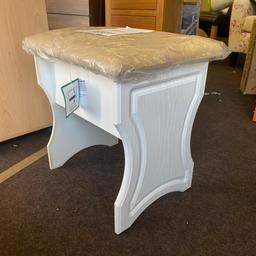 New! Pembroke stool in white.
Beige velour fabric seat.
Routed detail on the side.
Hard wearing pvc finish. 
One only 

Thanks for looking. 

Appointment only