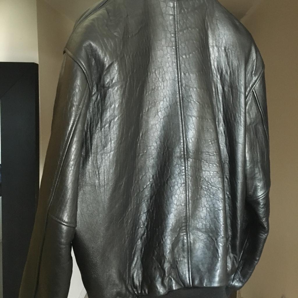 Leather jacket made from an undoubted brand of the top leathers brand Avirex. The highest top leather finishes to this particular jacket. Plain black/Excellent Condition.