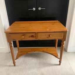 Solid wood
Hall table
Overall good condition
Has slight scratches on top as shown in image
Has removable green velvet inlays
Ducal stamped
Height78cm
Width 99cm
Depth 49cm