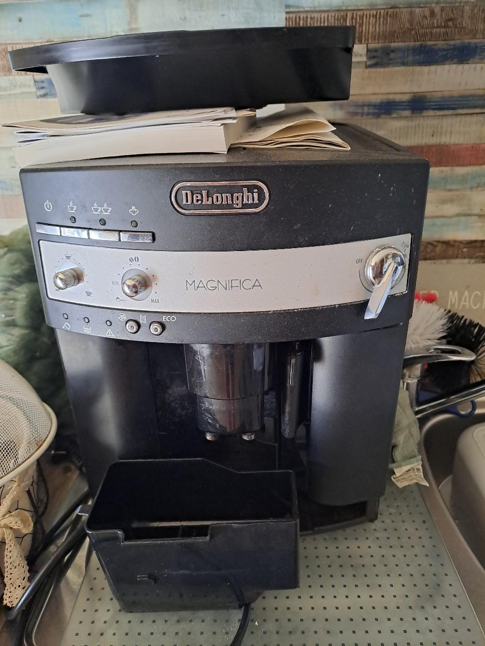 de longhi Kaffee vollautomat in 56073 Koblenz für 180,00 € zum Verkauf