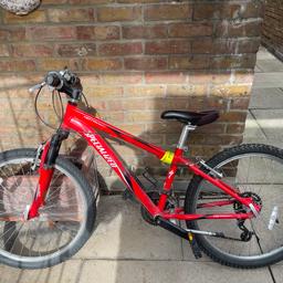 In very good condition. Age from 7+ depends of size of kid.
Front suspension 

Everything works from brakes to gears.

Selling as bought a bigger bike for my son