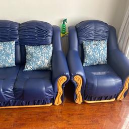 These sofas are in very good conditions they are very heavy please no time waster you will need to collect them your self any queries please contact me 1 seater 2 seater and a 3 seater 