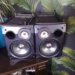 good little speakers very loud for what they are collection only thanks