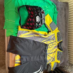 Kooga boys rugby gear.
Yellow top boys large size
Black skin shorts small boys
Green base layer long sleeve top small man’s
Canterbury head protection size large
I’ve put 11 to 12 years but may be suitable for slightly older also. 