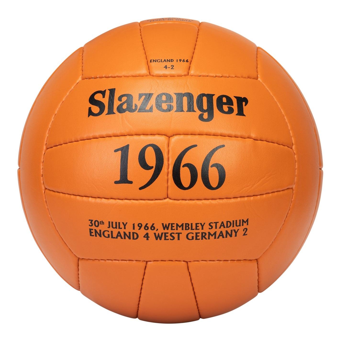 1966 World Cup Ball In B19 Birmingham Für £ 1 000 000 00 Zum Verkauf