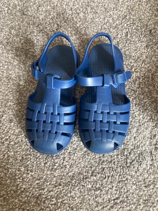 Buy & Sell Essex Thurrock - Essex - Photos for Kids igor sandals