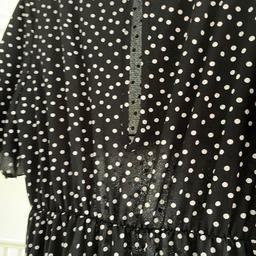 Ladies dress Black/White spotted 
Size 16
Collect only