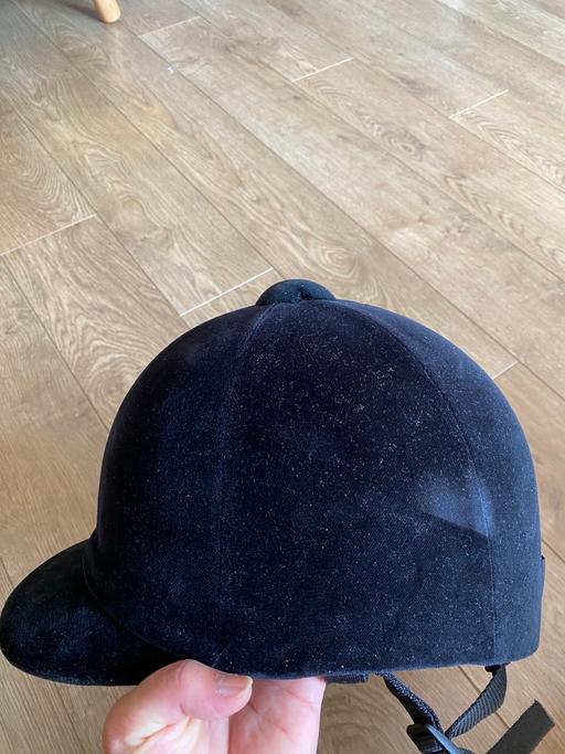 Buy & Sell East London Redbridge - Photos for Champion junior riding hat