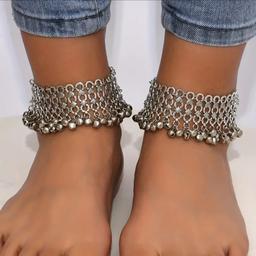 NEW, x2 Boho adjustable ankle bracelets.please look at pictures for size
sorry no PayPal / no posting. 
Please note I'm at 37 BB2 3EZ