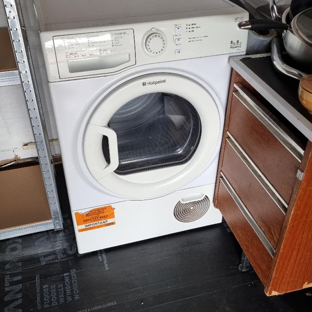 Hotpoint Condenser tumble drier in KT15 Runnymede for £75.00 for sale