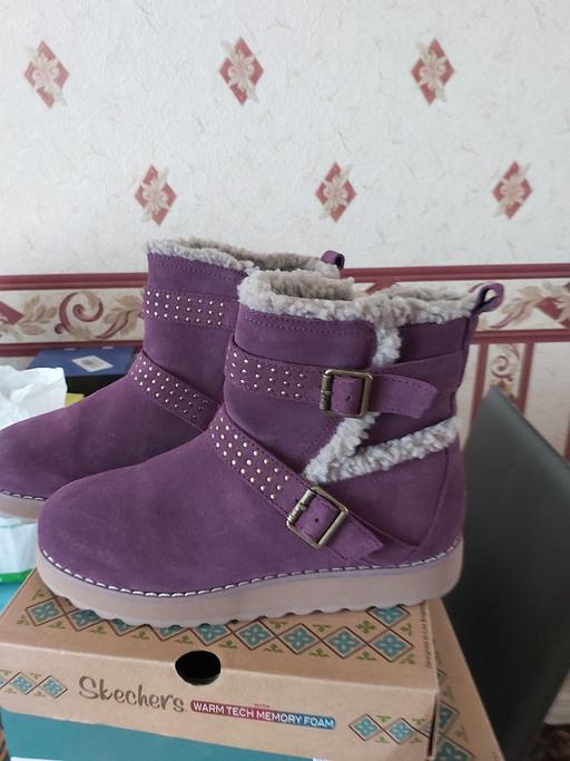 Buy & Sell West Yorkshire Leeds - Photos for skechers boots size 3(or a small 4)