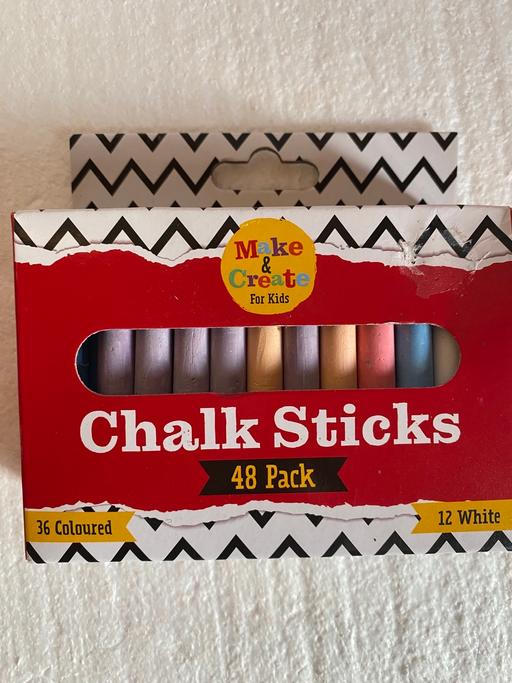 Classes - Photos for Chalk sticks 48 pack .