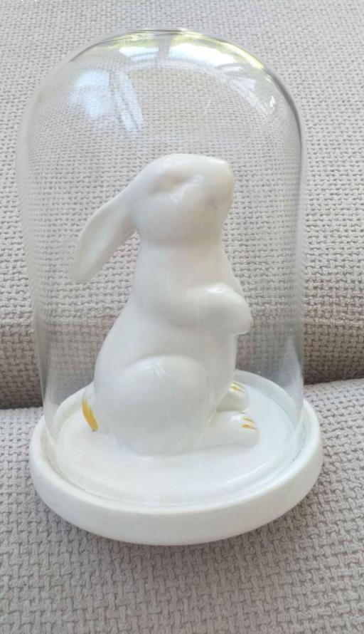 Buy & Sell West Midlands Walsall - Photos for Ceramic Bunny in Glass Dome Ornament