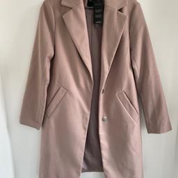 BNWT New Look Mink Longline Collared Coat UK Size 6 RRP £34.99

Material: 90% Polyester, 9% Viscose, 1% Elastane 

The item comes from a smoke free and pet free home. Please feel free to ask any questions and check out other listings :) 

#newlook #mink #coat #size6 #bnwt