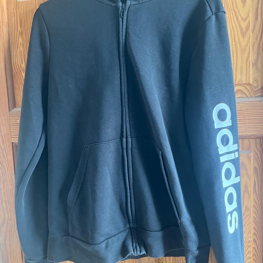 Now I adidas hoodie the drawstring is missing out the hood doesn’t effect use.
Size medium12/14