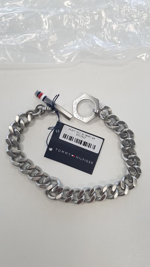 Buy & Sell South Yorkshire Barnsley - Photos for Gents Tommy Hilfiger toggle chain bracelet