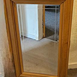 Beautiful Large Solid Oak Mirror.
Very Heavy 15.1kg

Landscape Mounted.
From a Smoke and Pet free home.

Size Width 116 cm
Height 71 cm
Frame Depth 5 cm

Only Asking £60- Cash Sale on Collection. No PayPal or Bank Transfer.
