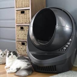 Used litter tray but too big for new home. Been cleaned out but may need another go over with the correct solutions. Really easy to take apart. Really good piece of equipment, and all used threw an app. Not original photo, also comes with stairs.
