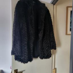 ladies fur Jacket Dorothy perkins size UK 16 invgc collection from bushmead luton