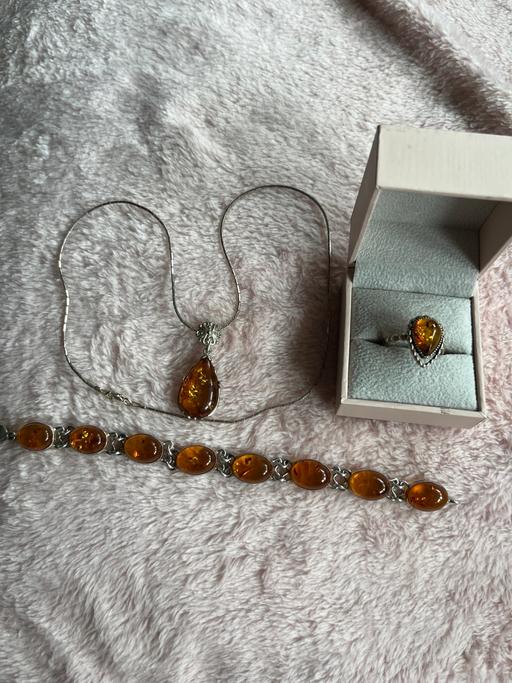 Buy & Sell Flintshire - Wales Greenfield - Flintshire - Photos for Baltic amber set