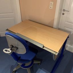 Moll Schreibtisch + Stuhl.
Stuhl und Tisch sind in der Höhe verstellbar.
Nur Abholung möglich