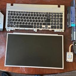 Selling spare parts from acer aspire v3 -571g all parts in picture and all working make me an offer