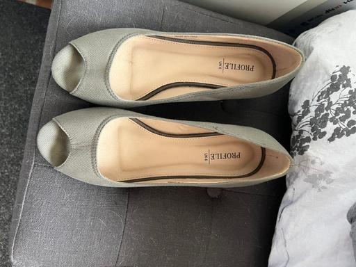 Buy & Sell West Midlands Dudley - Photos for Open toe wedge shoes