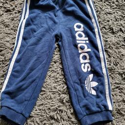 Boys Adidas Tracksuit Trousers 

Size 12-18 Months 

Good Condition 

COLLECTION ONLY B69