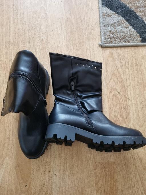 Buy & Sell South East London Old Kent Road - South East London - Photos for Embellished Ankle Boots