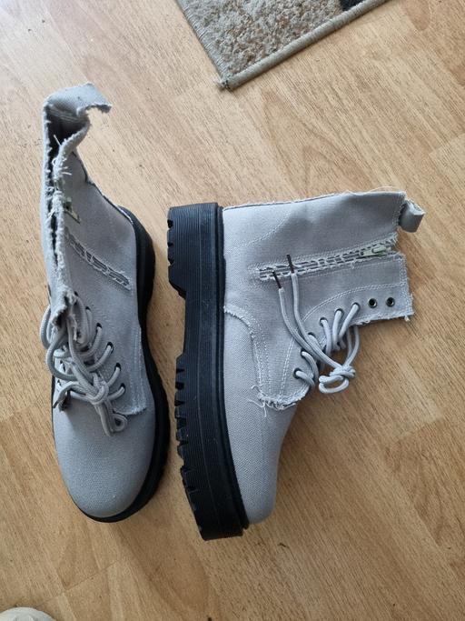 Buy & Sell Old Kent Road South East London - Photos for Canvas Ankle Boots