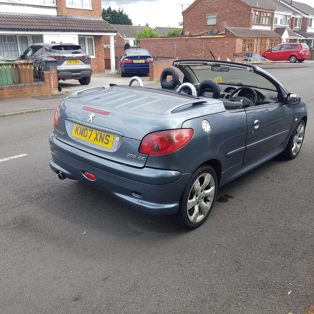 Peugeot 206cc 1.6 convertable Automatic gearbox, 07 reg, low mileage for year,wity only 63000 on clock, good condition, voza history checked, has serviced history, cambelt changed, long mot drive excellent, CD player, 2 keys, remote central locking electric windows black leather seats power steering, alloy wheels, armrest, electric roof works fine, very economical, cheap to tax and insure, test drive welcome, any checks welcome,