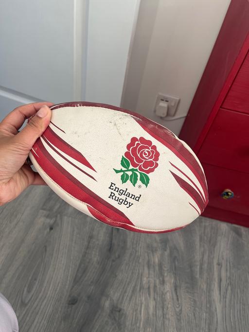 Buy & Sell East London Redbridge - Photos for England rugby ball