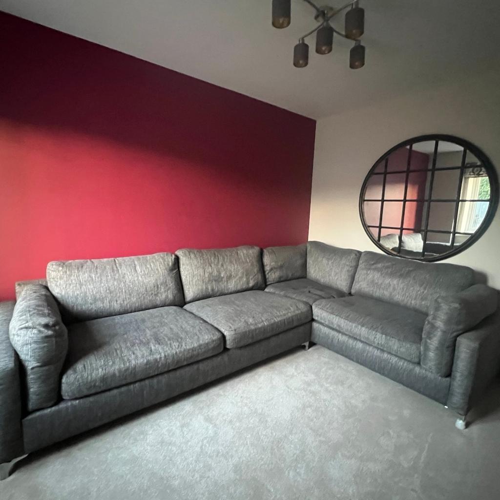 Right facing corner sofa in B69 Sandwell for £600.00 for sale Shpock