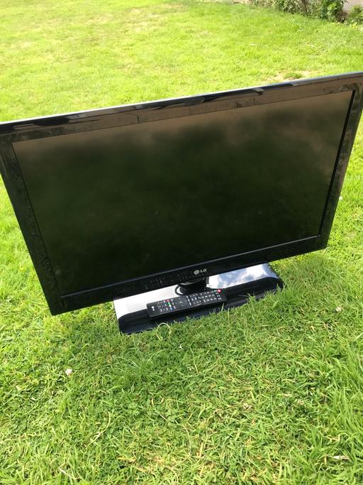 Buy & Sell West Midlands Wolverhampton - Photos for LG 32LE3300 FAULTY TV